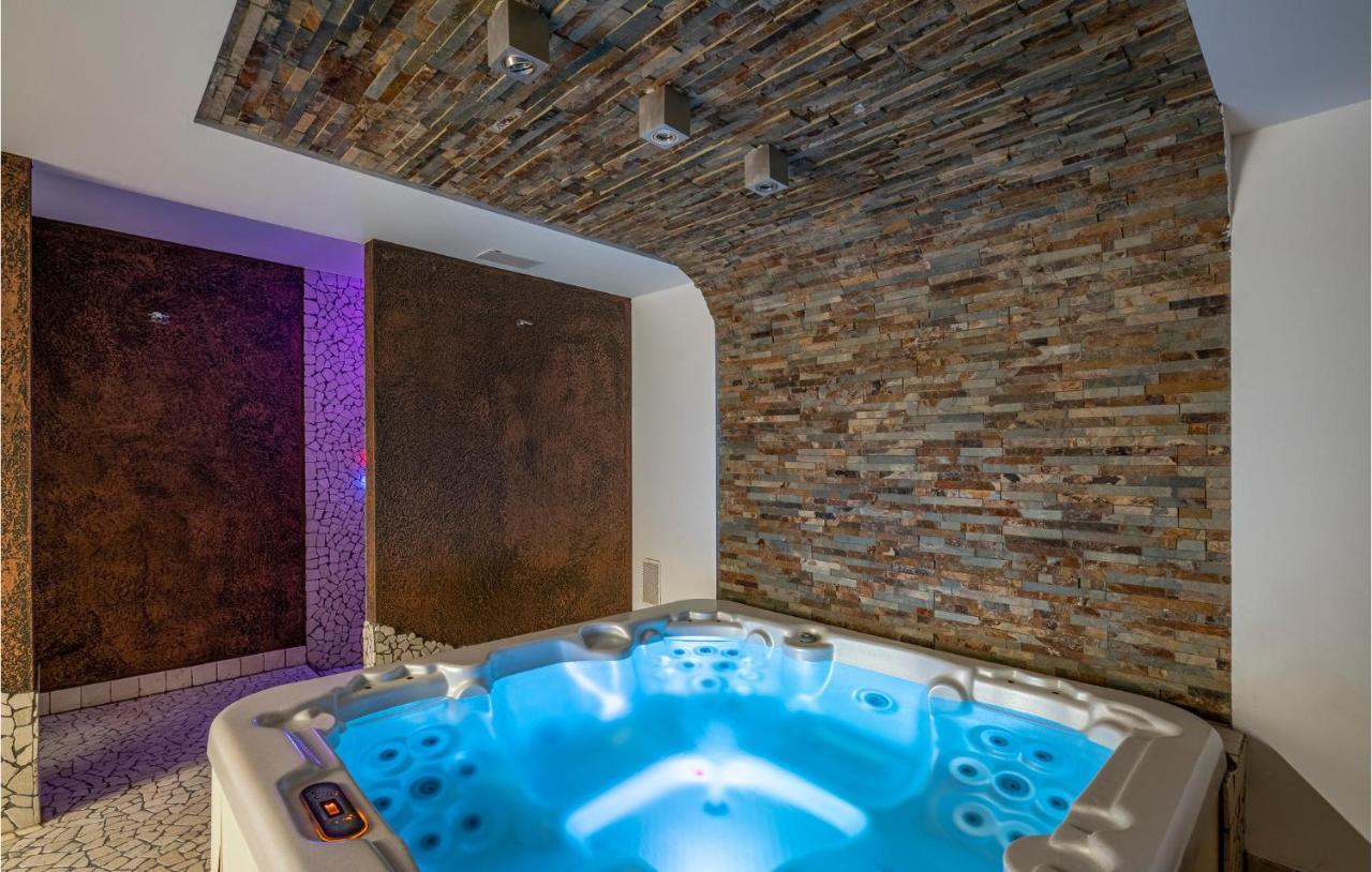Gorgeous Home In Magliolo-Finale Ligure 外观 照片
